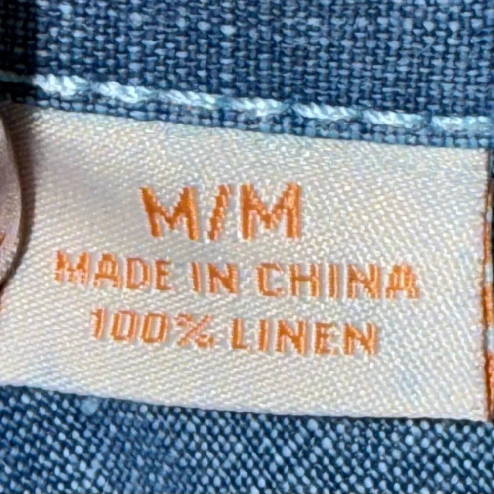 Tommy Bahama 100% linen‎ Casual Blue Button-Down Shirt